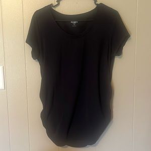 OLD NAVY Maternity Short Sleeve Shirt